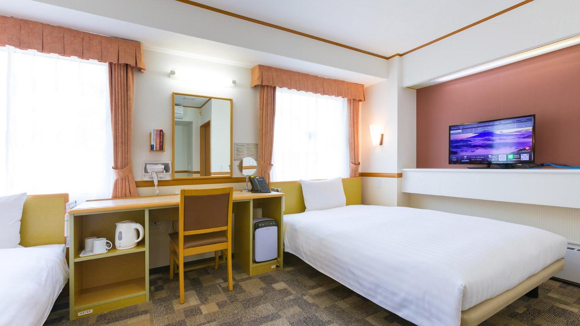 Toyoko Inn Shizuoka Fujieda Eki Kita Guchi Habitación foto