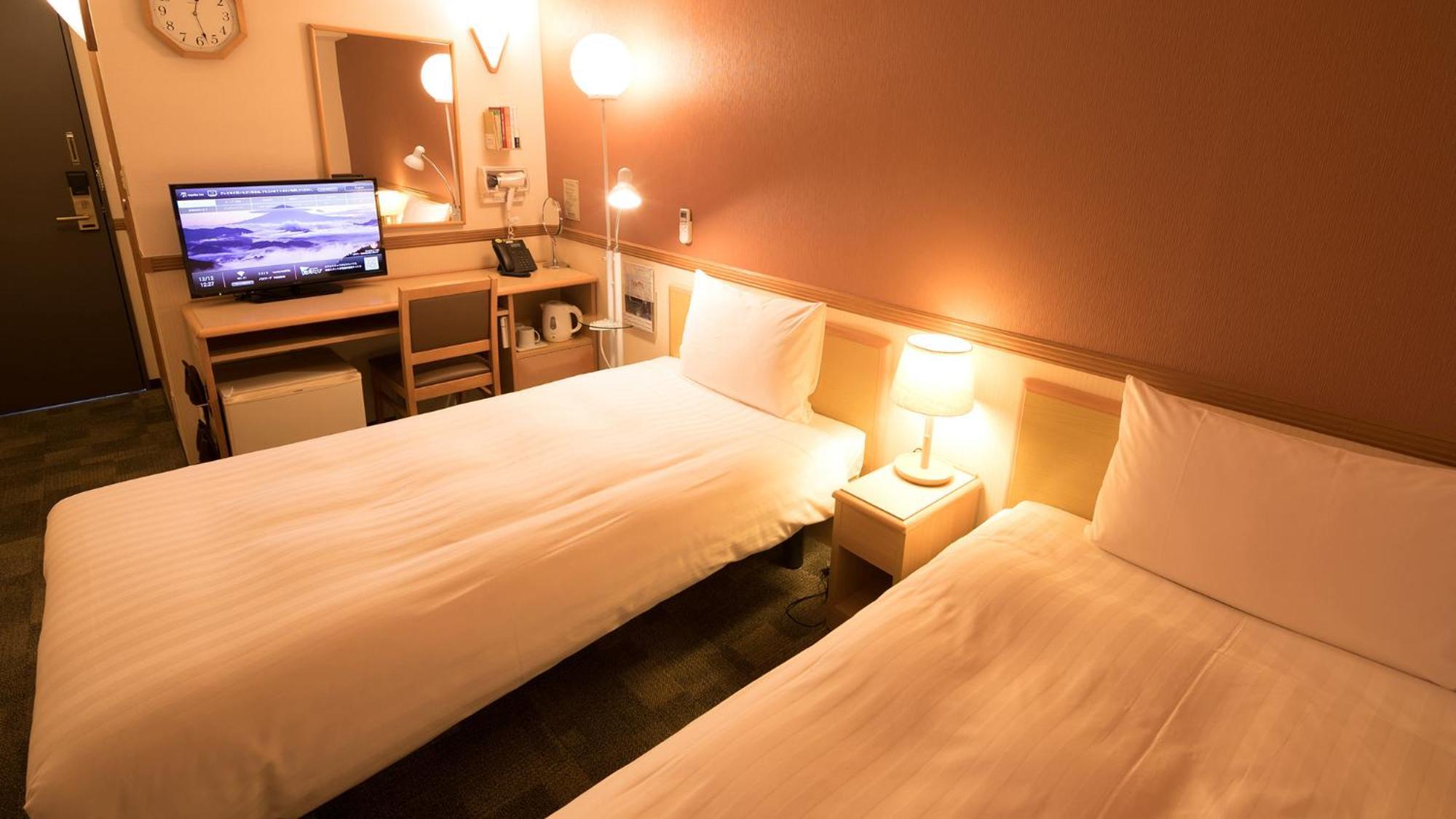 Toyoko Inn Shizuoka Fujieda Eki Kita Guchi Habitación foto