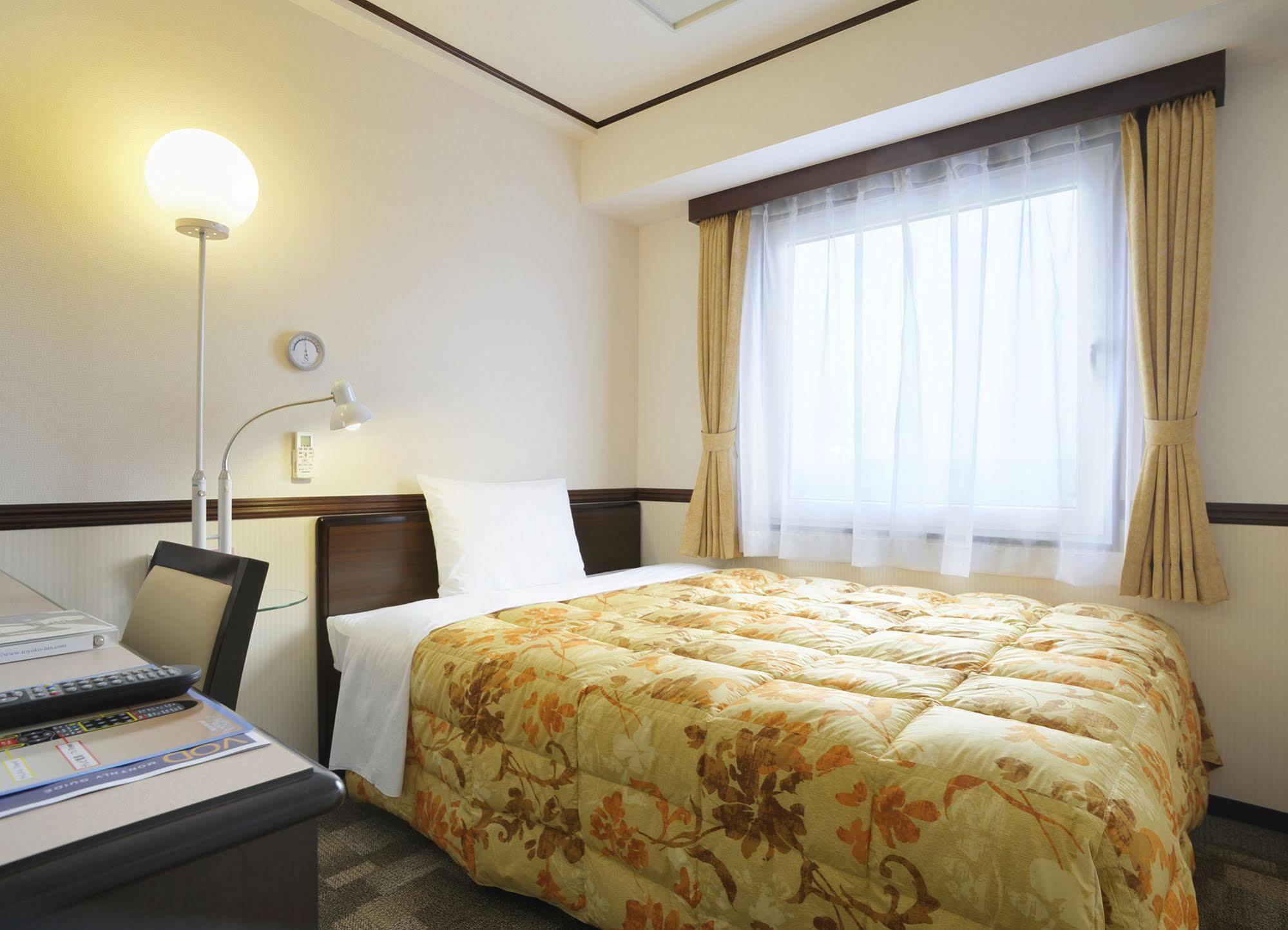 Toyoko Inn Shizuoka Fujieda Eki Kita Guchi Exterior foto